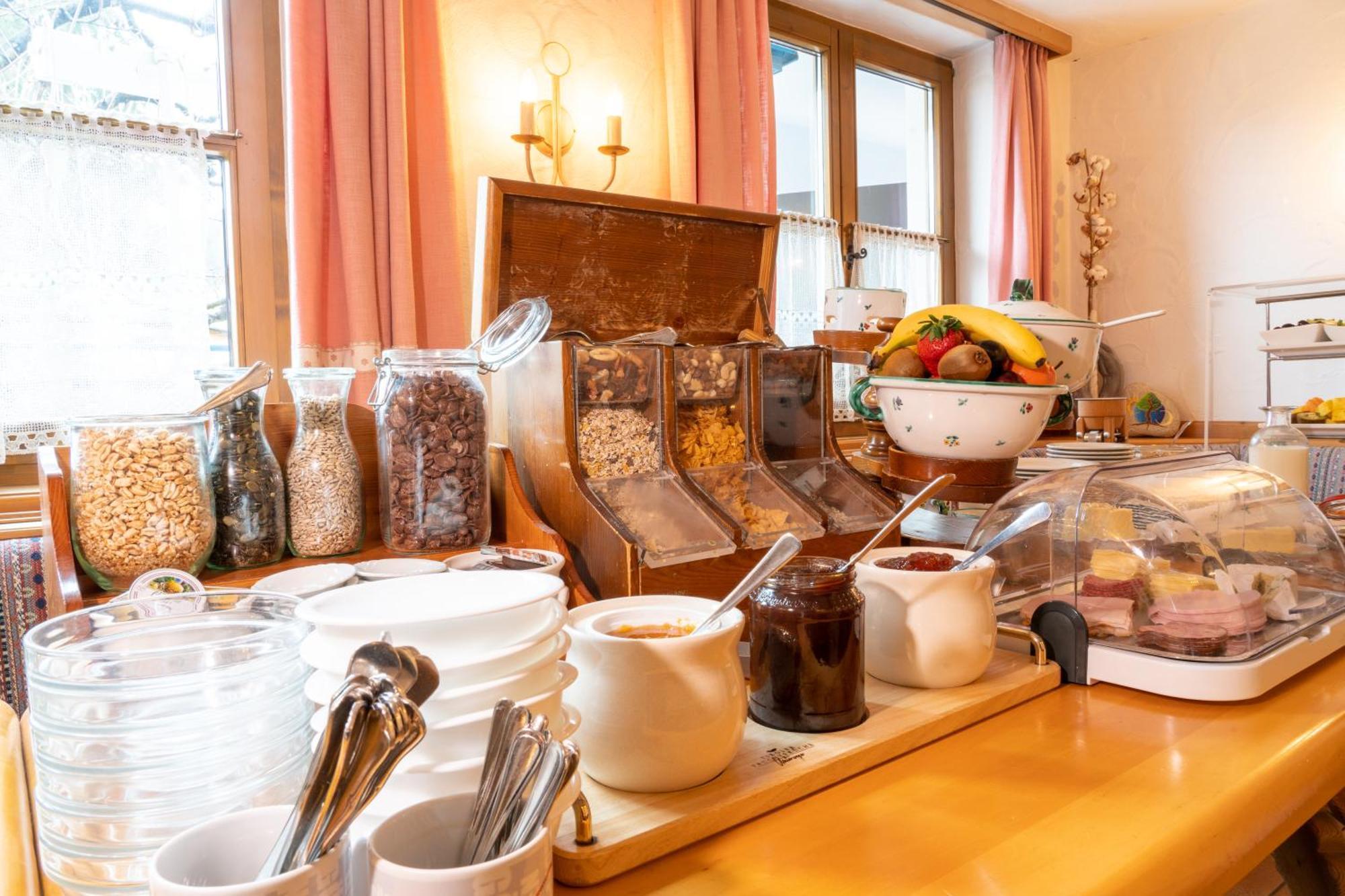 Bauernhofhotel "Die Unterbergerin" - Zimmer Mit Fruehstueck Und Ferienwohnungen In Gastein Mit Gratis Thermeneintritt Dorfgastein Dış mekan fotoğraf