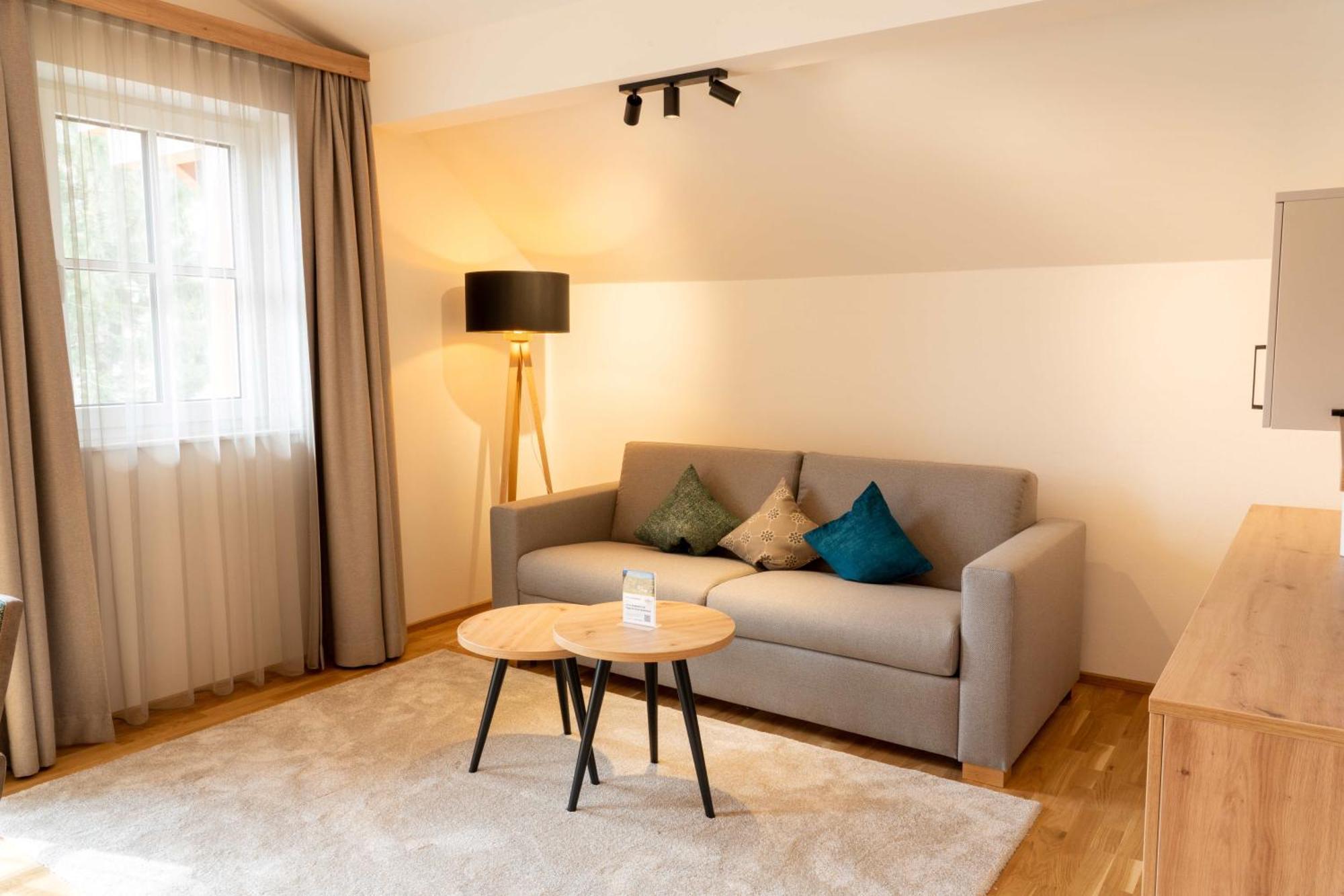 Bauernhofhotel "Die Unterbergerin" - Zimmer Mit Fruehstueck Und Ferienwohnungen In Gastein Mit Gratis Thermeneintritt Dorfgastein Dış mekan fotoğraf